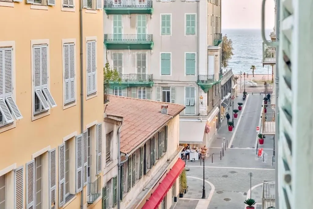 Επικοινωνία με το Alex Mari - Studio Cosy En Plein Coeur Du Vieux Nice